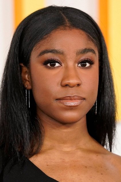 Lyric Ross como N.A.T.A.L.I.E.