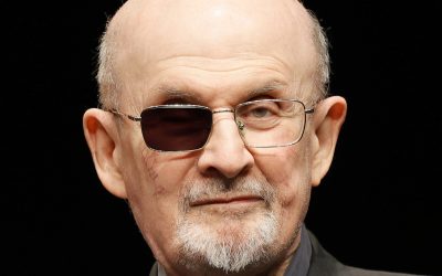 Salman Rushdie, o romancista que respondeu a uma condenação à morte com mais histórias