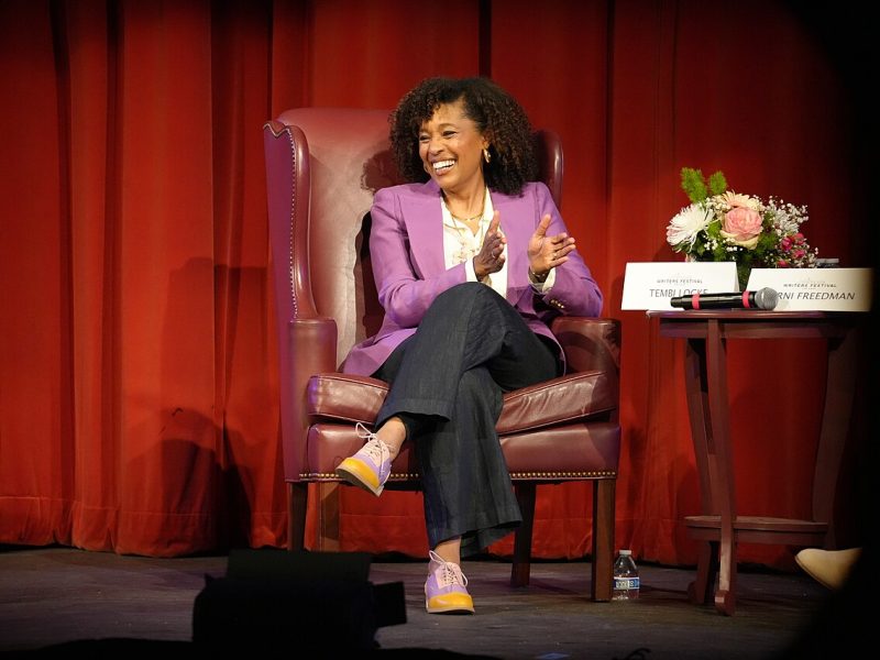Tembi Locke, a atriz que transformou o luto em From Scratch, sucesso da Netflix