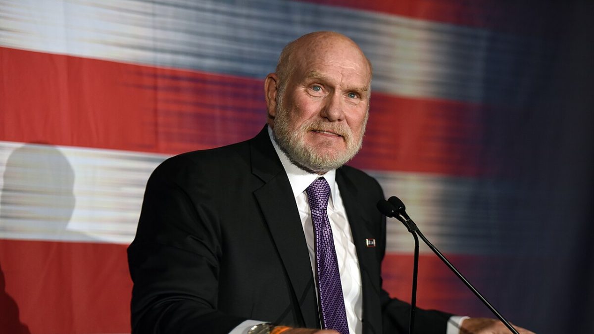 Terry Bradshaw, the Four-Ring Quarterback Who Played Dumb on Purpose