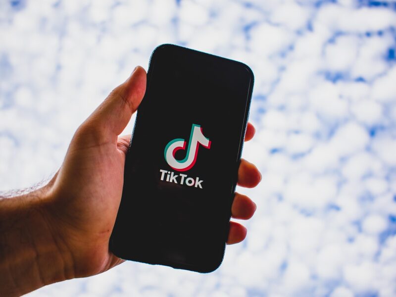 TikTok用4000万条美食帖子做餐厅指南Must Eat，叫板Yelp