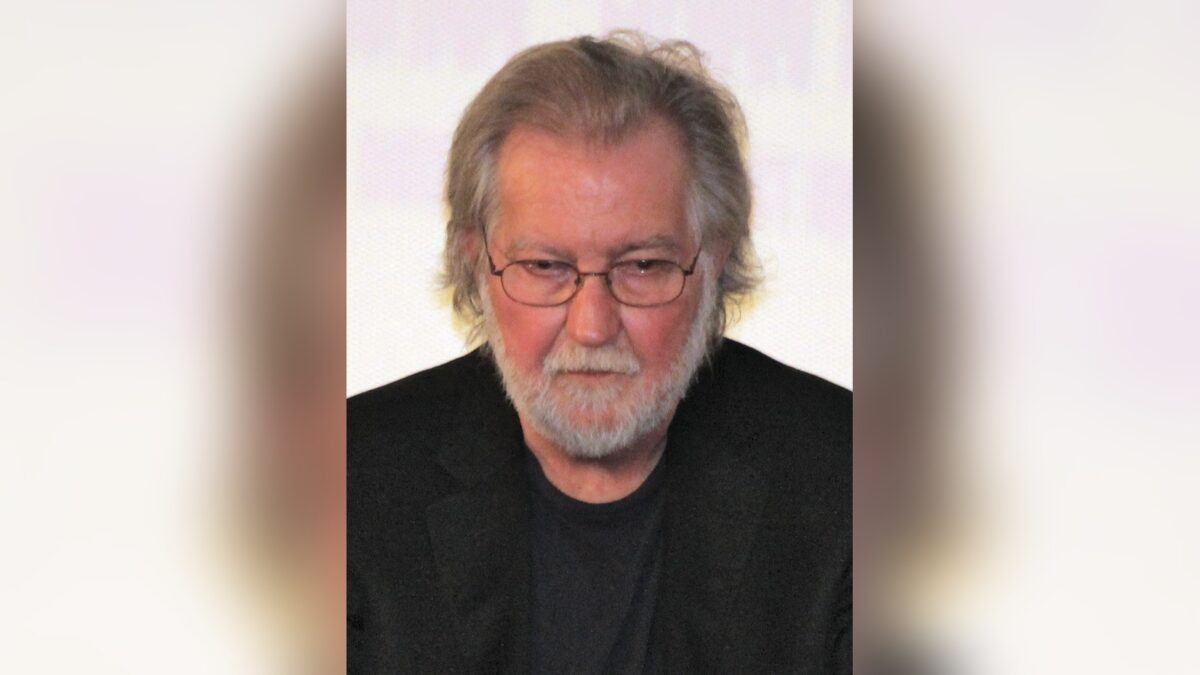 トビー・フーパー、『悪魔のいけにえ』の影を生涯背負った映画監督