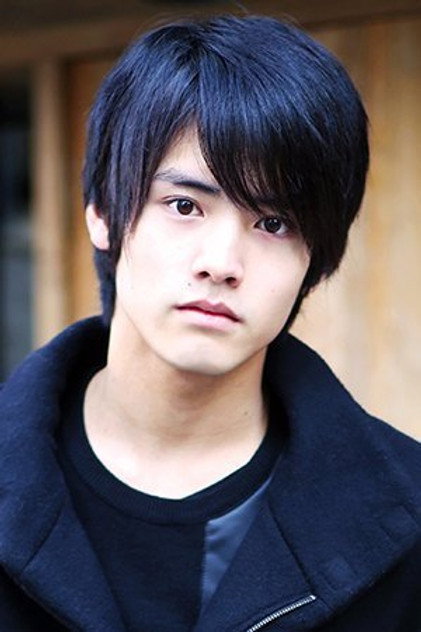 Eiji Akaso nel ruolo di Akira Tendo