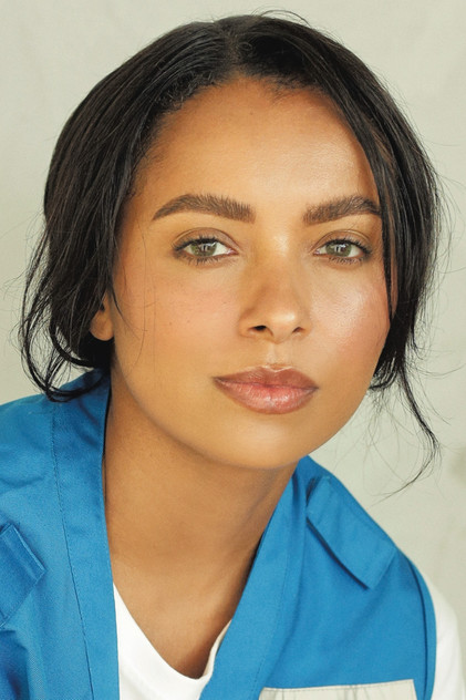 Kat Graham como Tamira