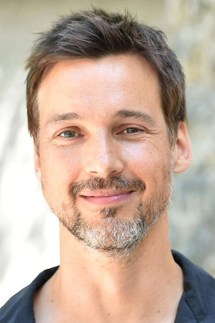 Florian David Fitz como Sven Groth