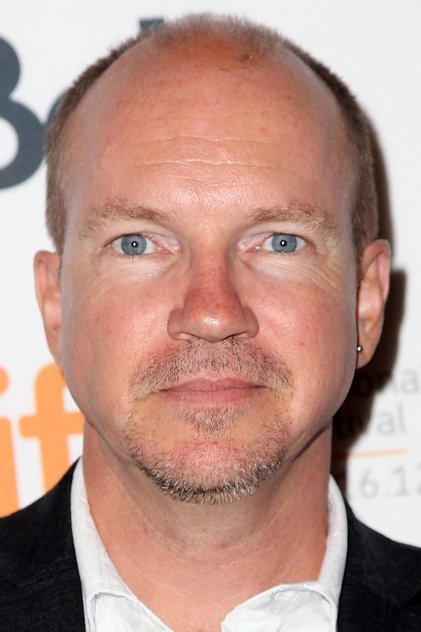 Jonathan Potts als Chris Dubasage