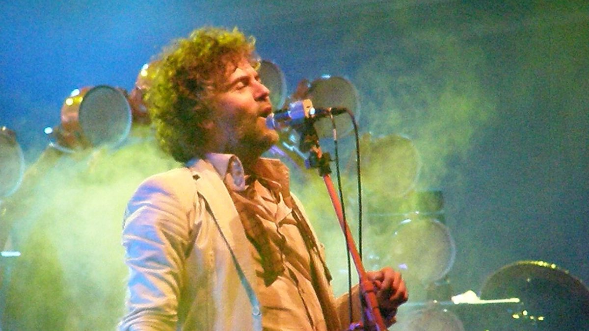 Wayne Coyne, omul din bula de plastic care a rămas singurul fondator al Flaming Lips