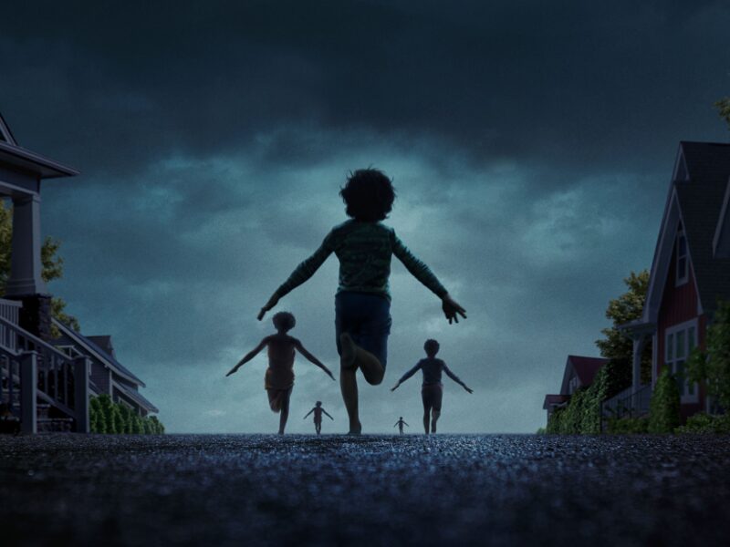 Weapons, crítica: el terror que llega a Netflix con una idea brillante