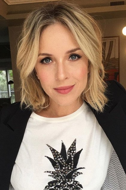 Carla Peterson dans le rôle d’Ángela