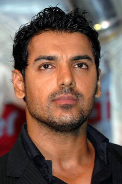 John Abraham dans le rôle de Jim