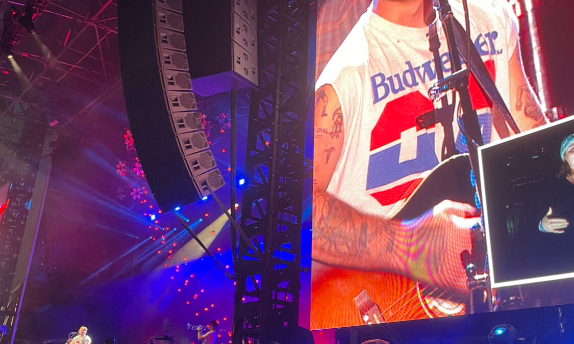 Country Star Zach Bryan’s ‘Free Palestine’ Shirt Tests Patriots Owner Robert Kraft’s Line at Gillette Stadium