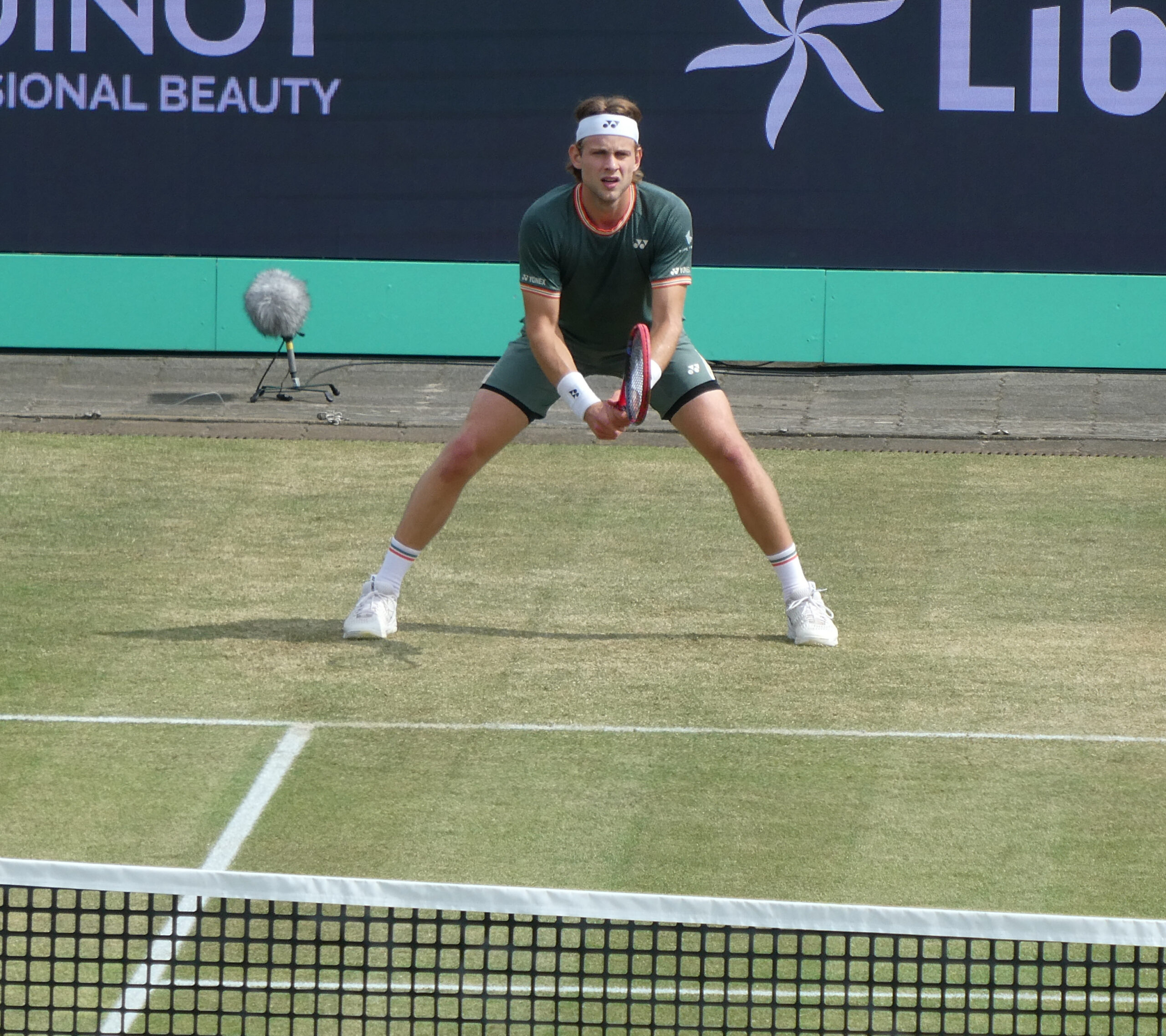 Masters de Xangai: Zizou Bergs afasta Carlos Alcaraz um ano depois de admitir que idolatrava demasiado Djokovic