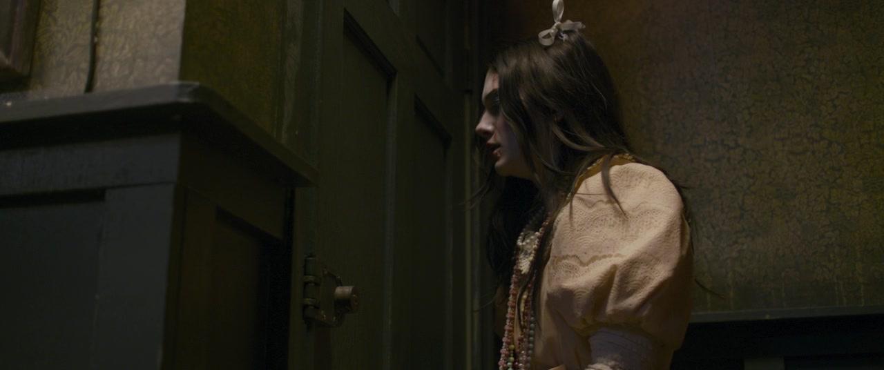 Ghostland (2018): Entre la Imaginación y el Slasher