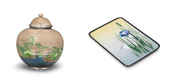 Right: A cloisonné-enamel squat jar and cover. Namikawa Yasuyuki. Estimate: £15,000-20,000.  Left: A fine cloisonné-enamel and musen ('wireless') rounded rectangular tray. Estimate: £18,000-25,000.