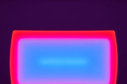 James Turrell, Elemental, Wide Rectangular Curved Glass, 2021 © James Turrell, courtesy Pace Gallery