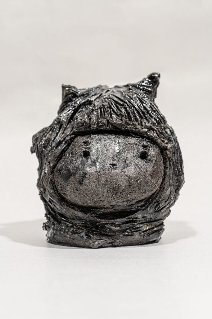 Mr Children, 2022. Coarse Grogged Black Clay. H15 by W13 by D11cm