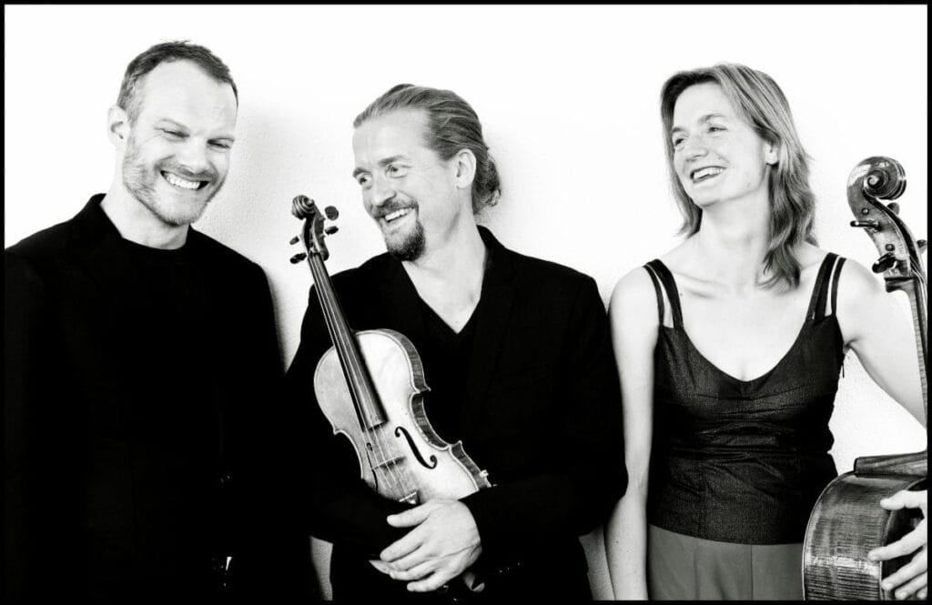 Tetzlaff-Tetzlaff-Dörken Trio plays Schubert, Beethoven, and more