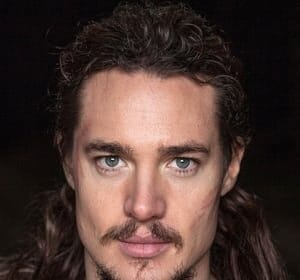 Alexander Dreymon