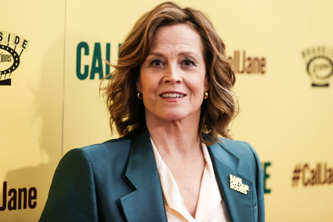 Sigourney Weaver