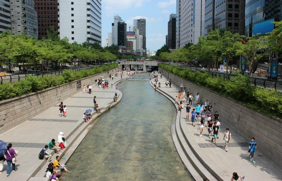 Cheonggyecheon, Seoul, 2012