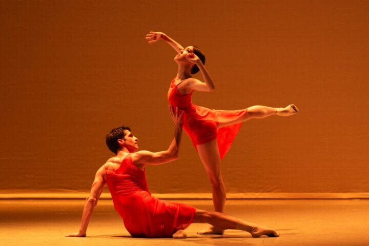 Álvaro Madrigal and Jimin Kim dancing 'Five Dances' by Arielle Smith. Photography by ASH