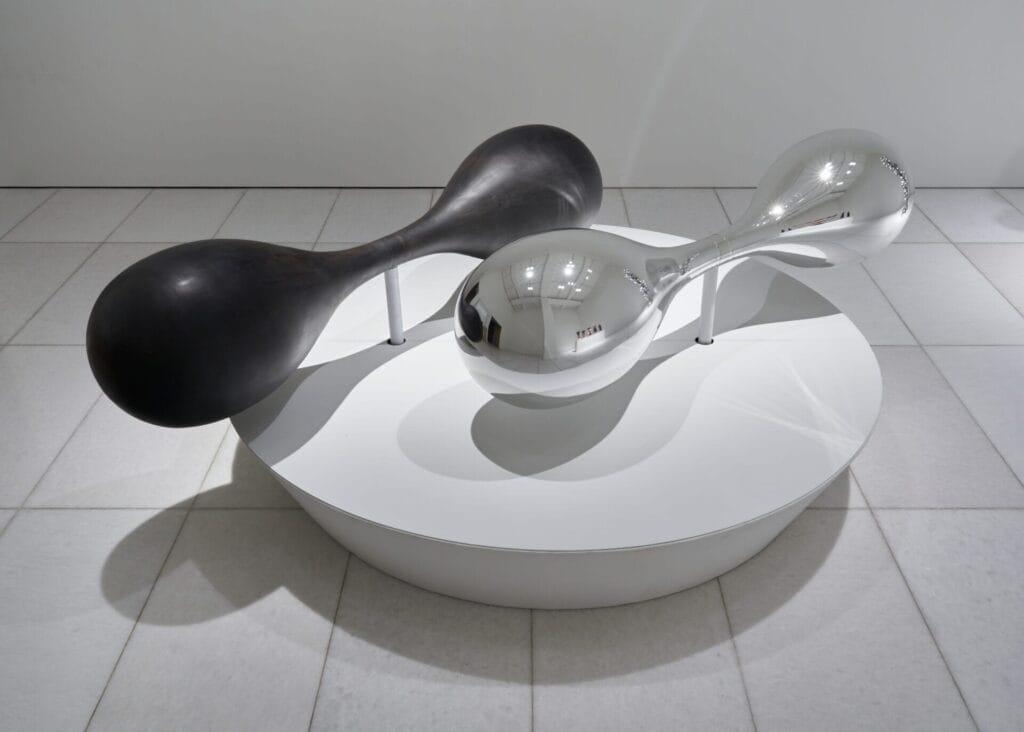 KIM Byoungho, Two Collisions, 2024, Stainless steel, vacuum plating, 334.5x242x105(h)cm