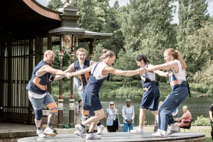 迪士尼的《獅子王》咆哮著進入巴特西電力站，並舉辦免費的 Pop-Up 展覽