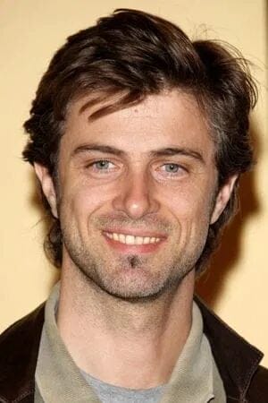 キム・ロッシ・スチュアート