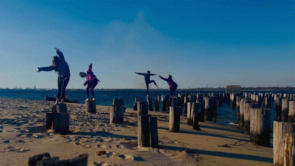 Pictured
L to R
:
Jenny Levy, Dylan Baker, Daniel Morimoto, Hannah Kearney