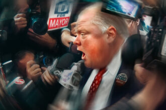 Trainwreck Mayor of Mayhem - Netflix