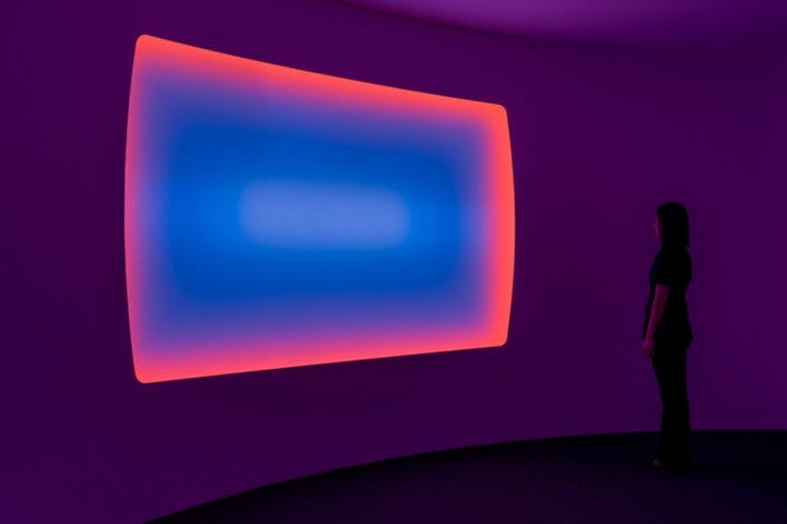 Installation view from James Turrell: The Return © James Turrell, courtesy of the artist and Pace Gallery. Photography by studio_kdkkdk.